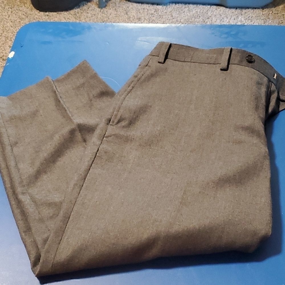 Men's dress slacks / pants 